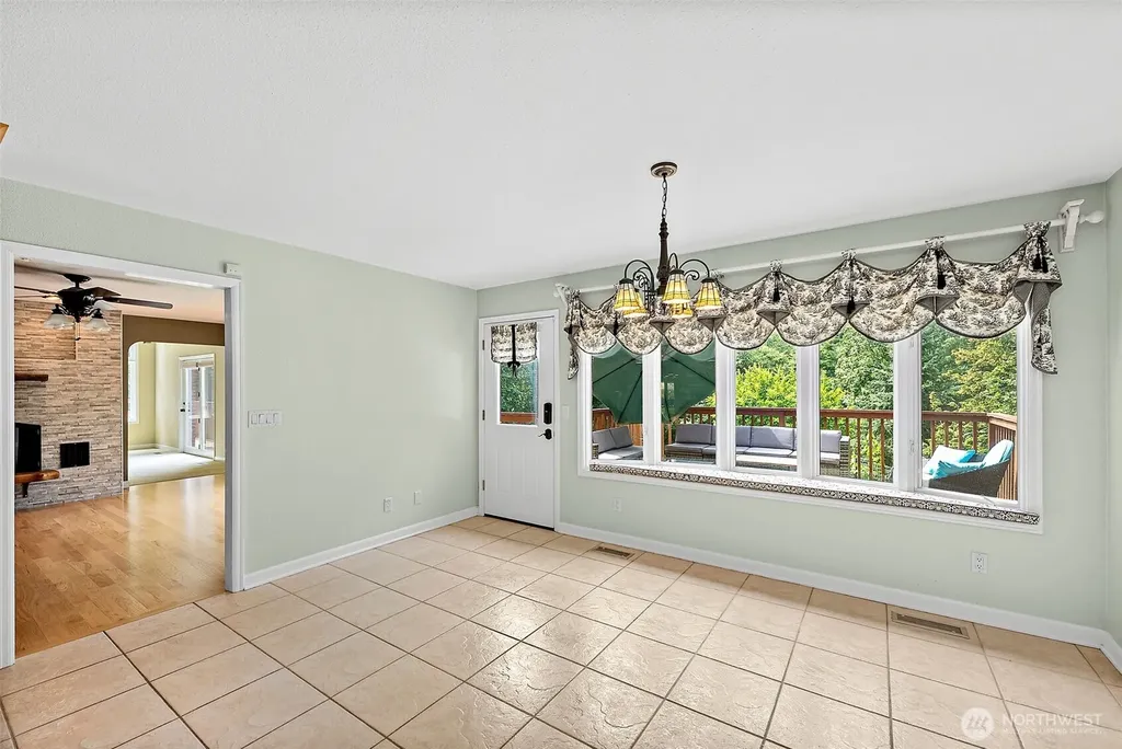 6718 76th Street W Lakewood WA 98499