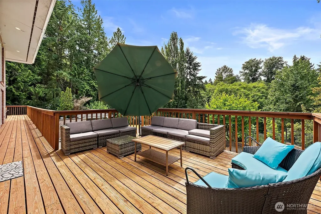 6718 76th Street W Lakewood WA 98499