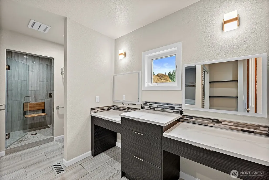 6718 76th Street W Lakewood WA 98499