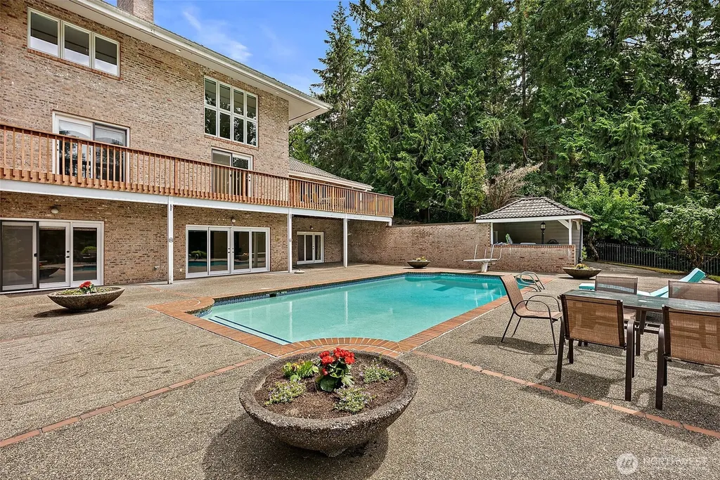6718 76th Street W Lakewood WA 98499