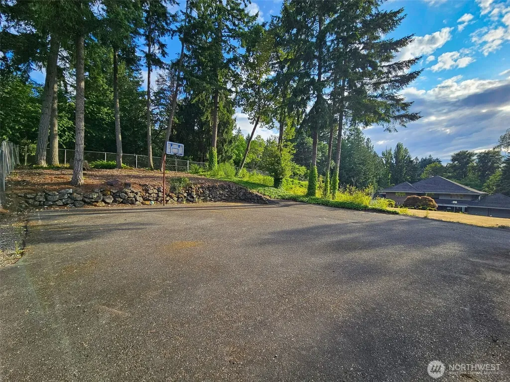 6718 76th Street W Lakewood WA 98499