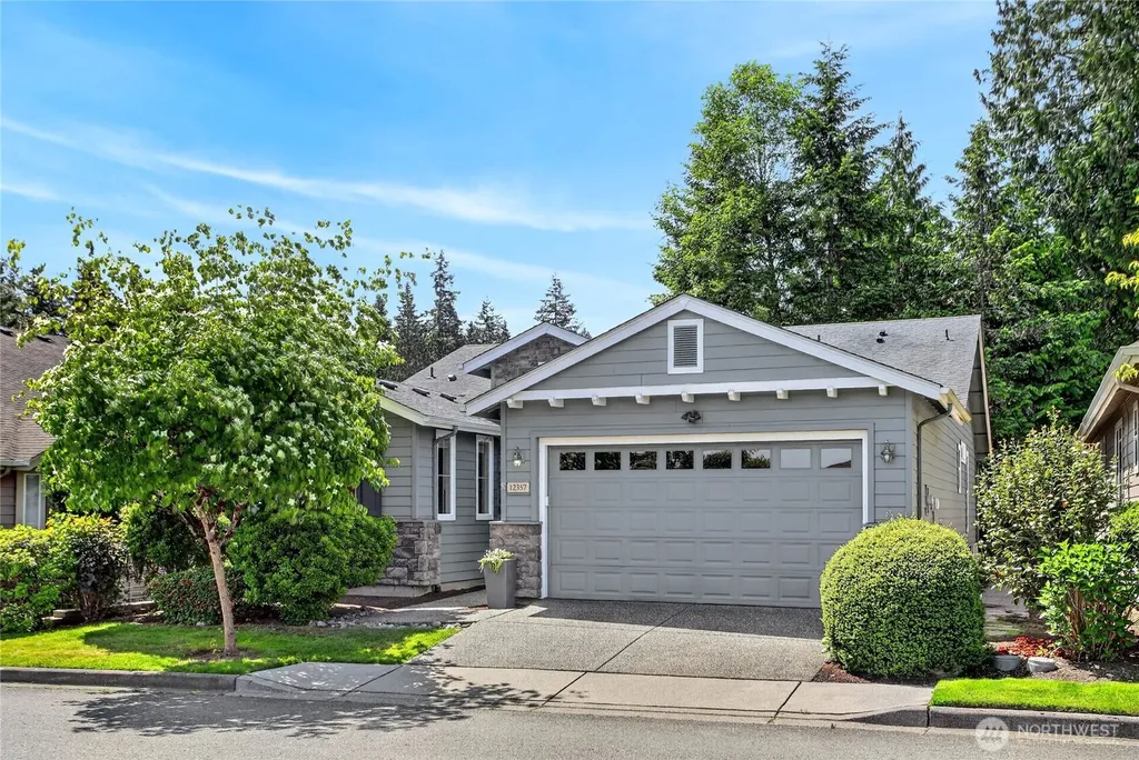 12357 Big Leaf Way NE Redmond WA 98053
