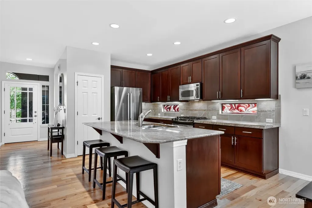 12357 Big Leaf Way NE Redmond WA 98053