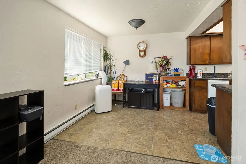 1907 37th Street Everett WA 98201