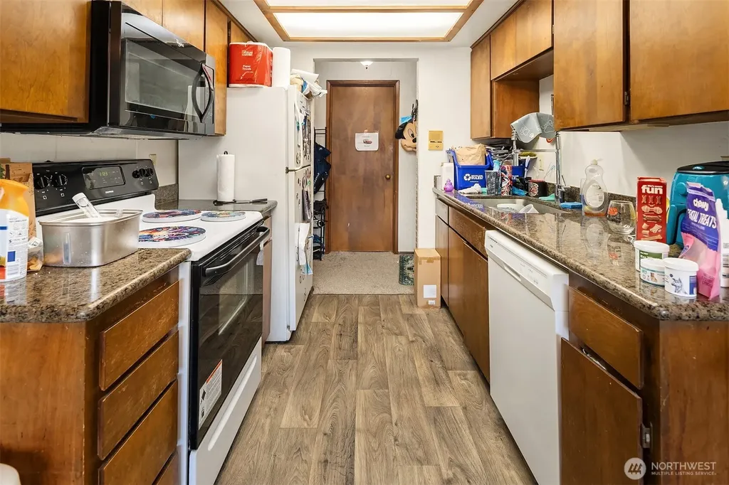 1907 37th Street Everett WA 98201