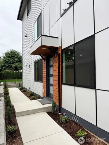 4025 172nd Avenue NE Redmond WA 98052