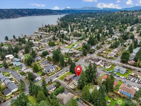 4025 172nd Avenue NE Redmond WA 98052