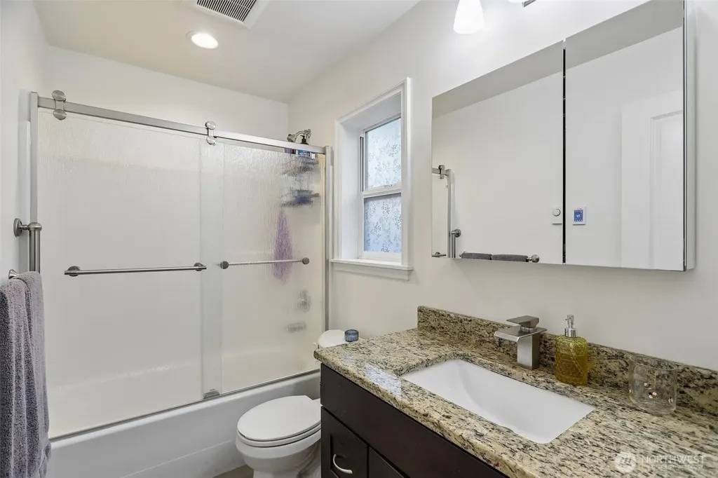 11633 NE 92nd Street Kirkland WA 98033