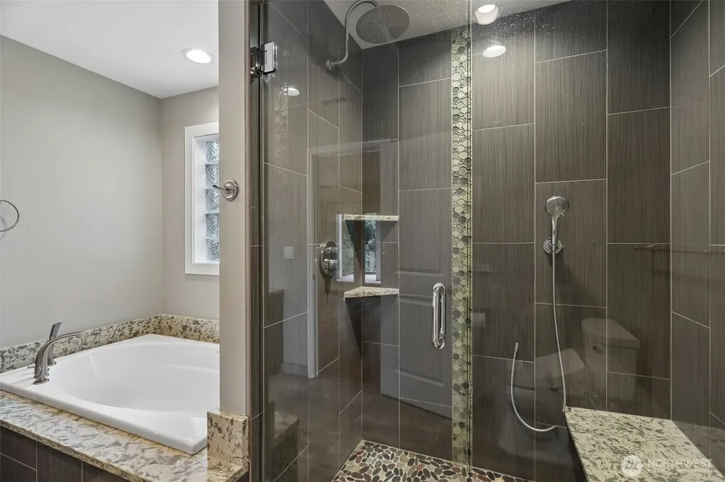 11633 NE 92nd Street Kirkland WA 98033