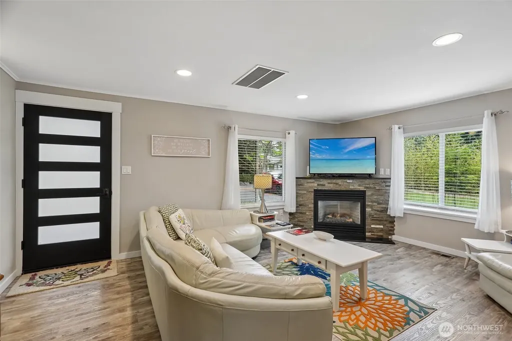 11633 NE 92nd Street Kirkland WA 98033