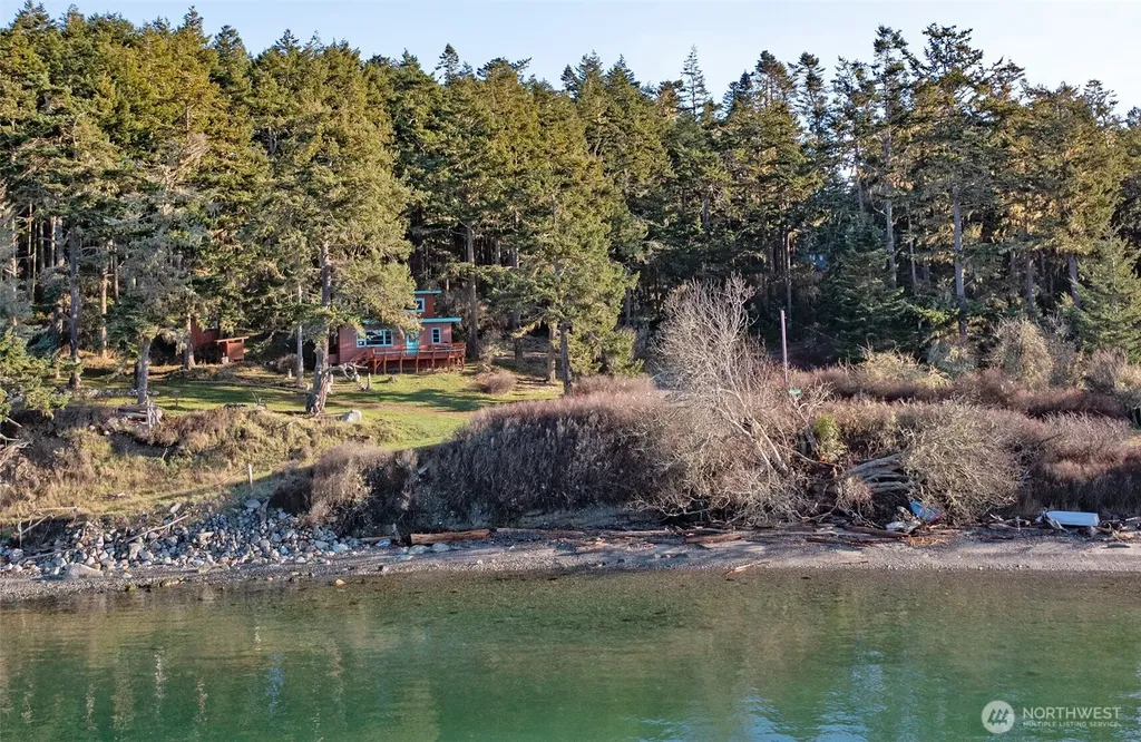 24 Starboard Road Lopez Island WA 98261
