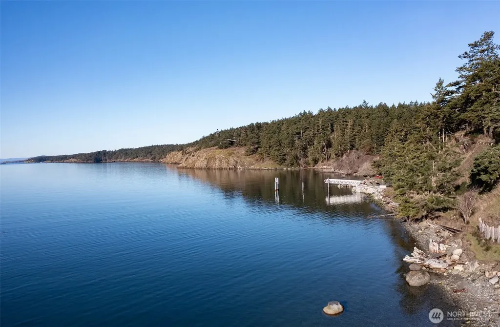 24 Starboard Road Lopez Island WA 98261