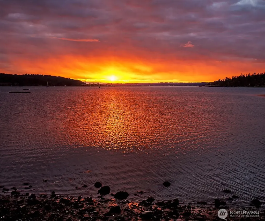 24 Starboard Road Lopez Island WA 98261
