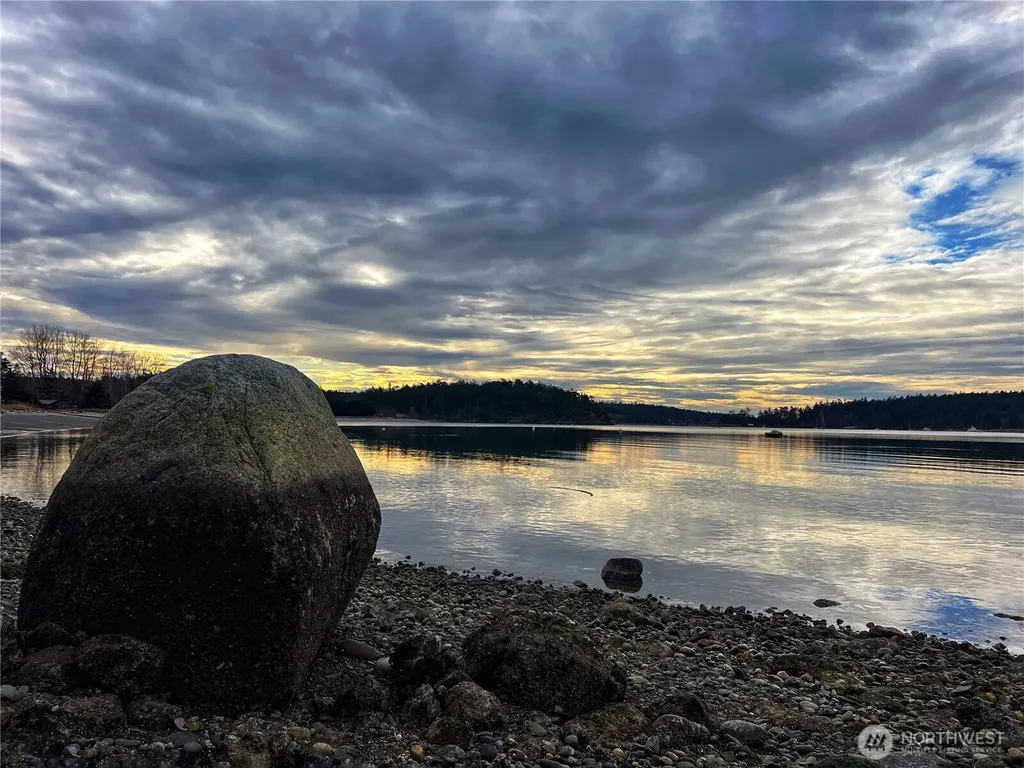 24 Starboard Road Lopez Island WA 98261