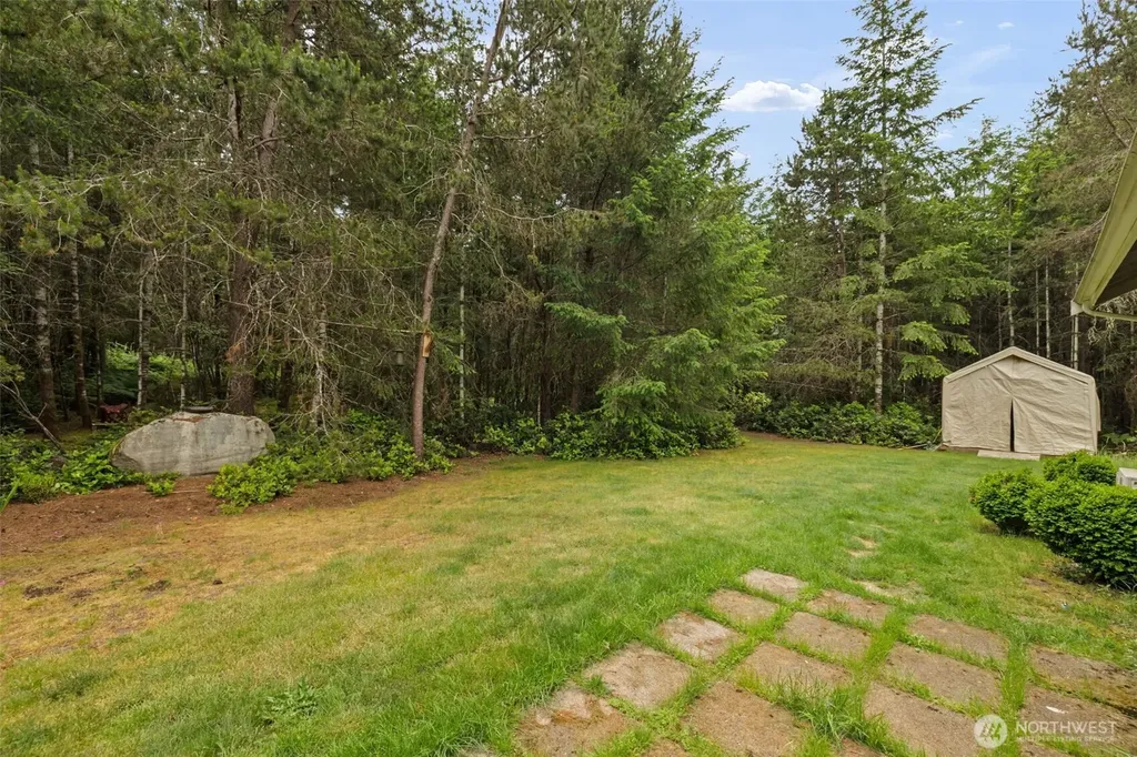 11991 William Heights Ln. SW Port Orchard WA 98367