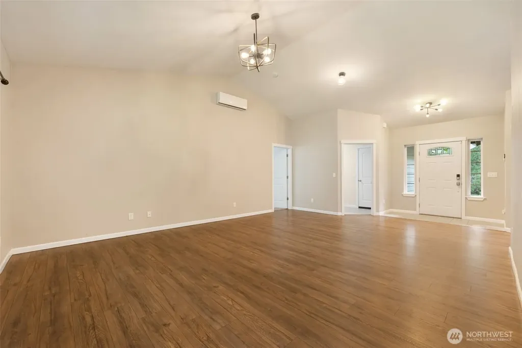 11991 William Heights Ln. SW Port Orchard WA 98367
