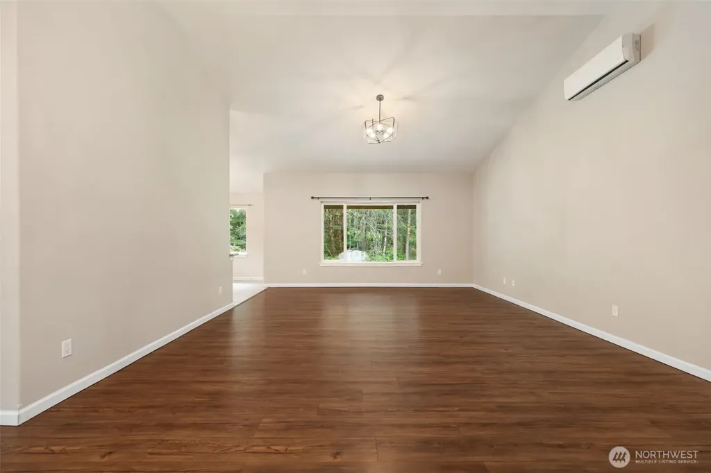 11991 William Heights Ln. SW Port Orchard WA 98367