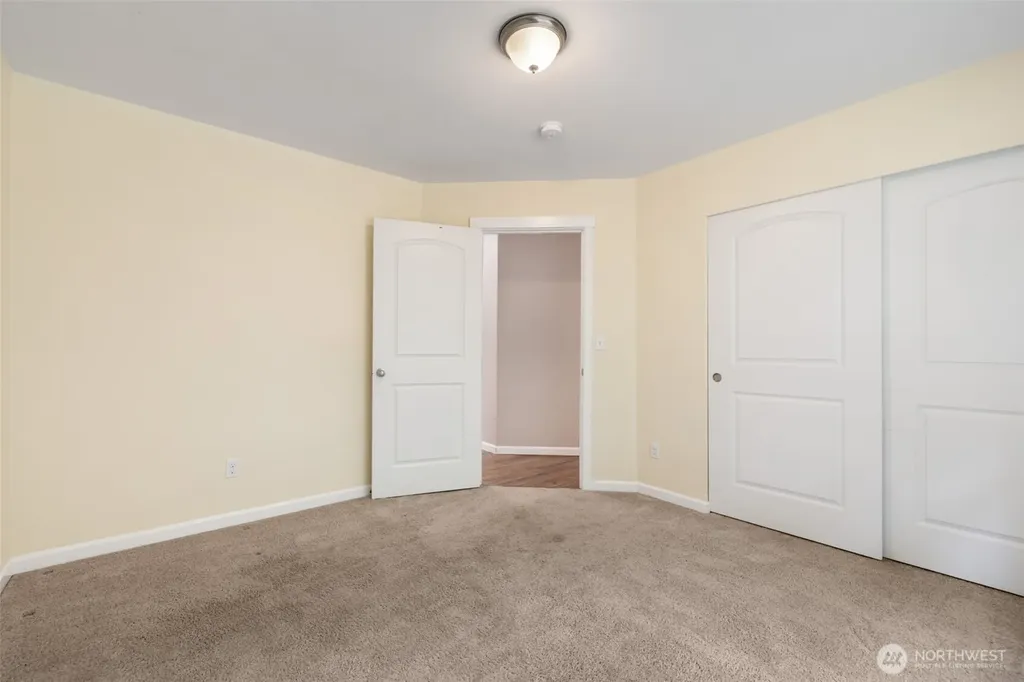 11991 William Heights Ln. SW Port Orchard WA 98367