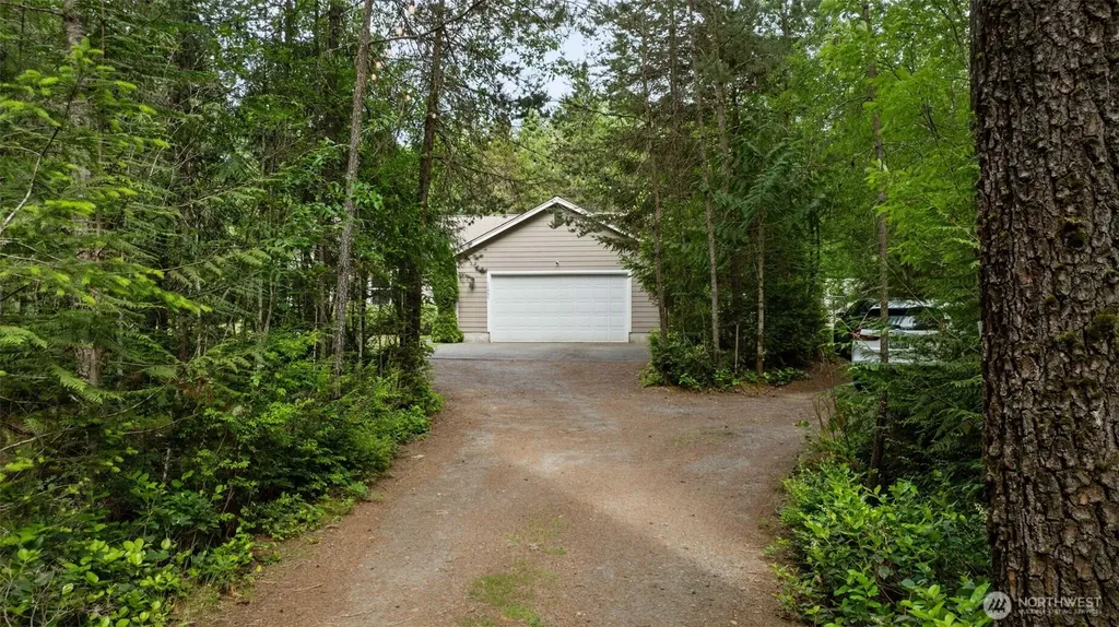 11991 William Heights Ln. SW Port Orchard WA 98367