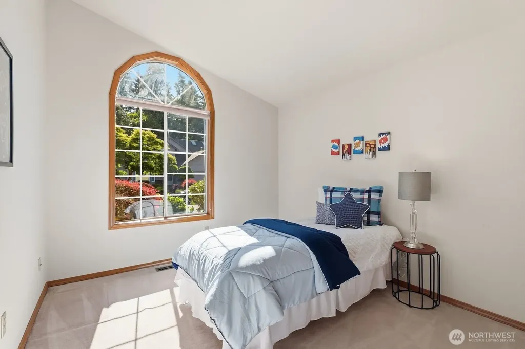 12528 42nd Drive SE Everett WA 98208