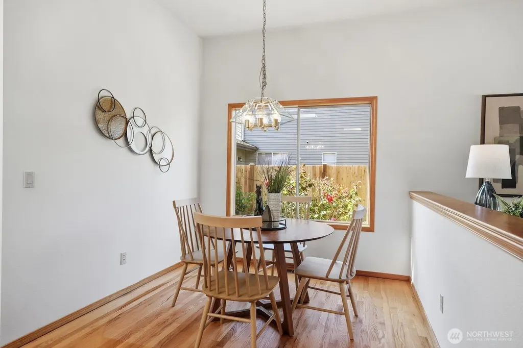 12528 42nd Drive SE Everett WA 98208