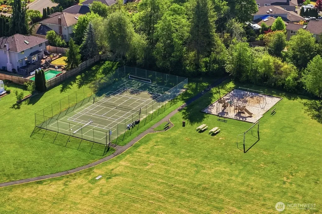 12528 42nd Drive SE Everett WA 98208
