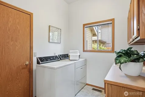 12528 42nd Drive SE Everett WA 98208
