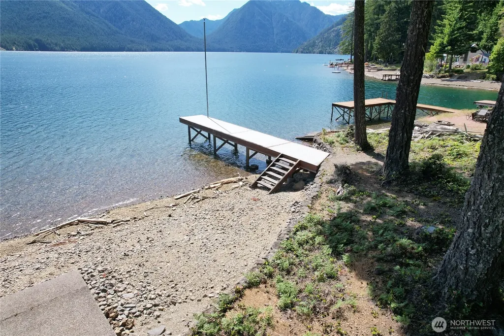 71 N Potlatch Drive N Hoodsport WA 98548