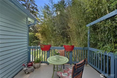 1759 173rd Avenue NE Bellevue WA 98008