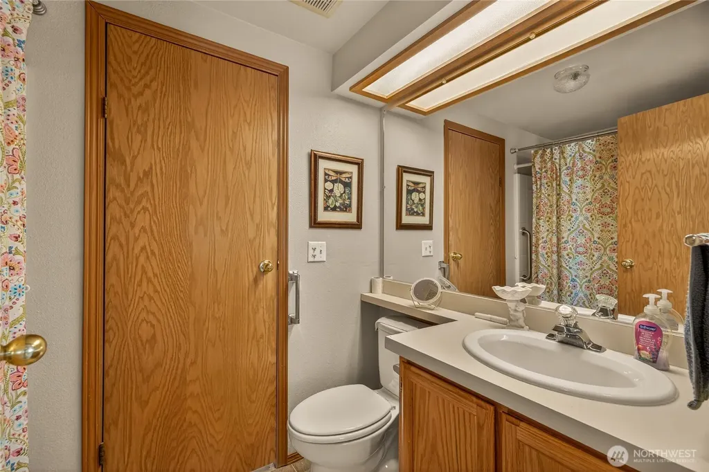 1304 Icicle Place Wenatchee WA 98801