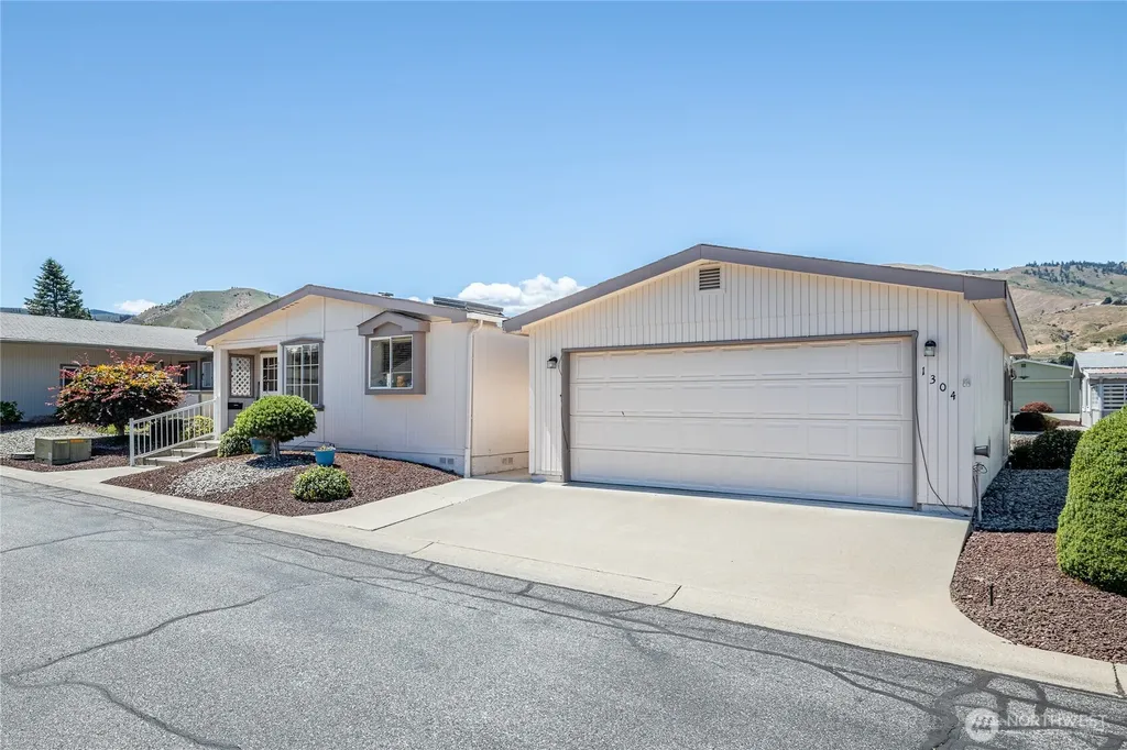 1304 Icicle Place Wenatchee WA 98801