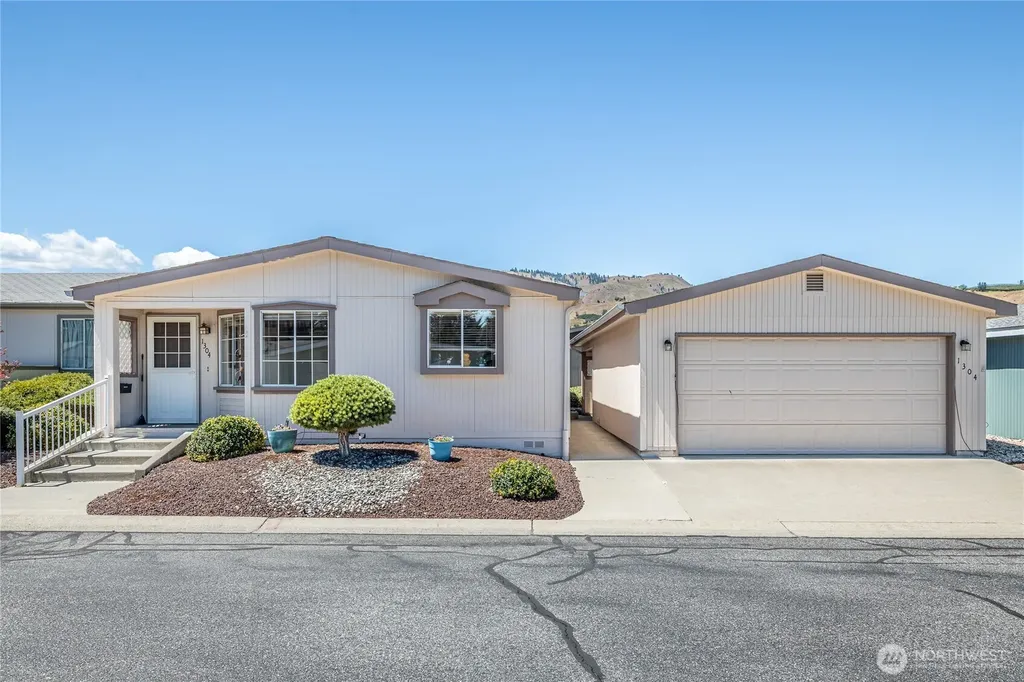 1304 Icicle Place Wenatchee WA 98801