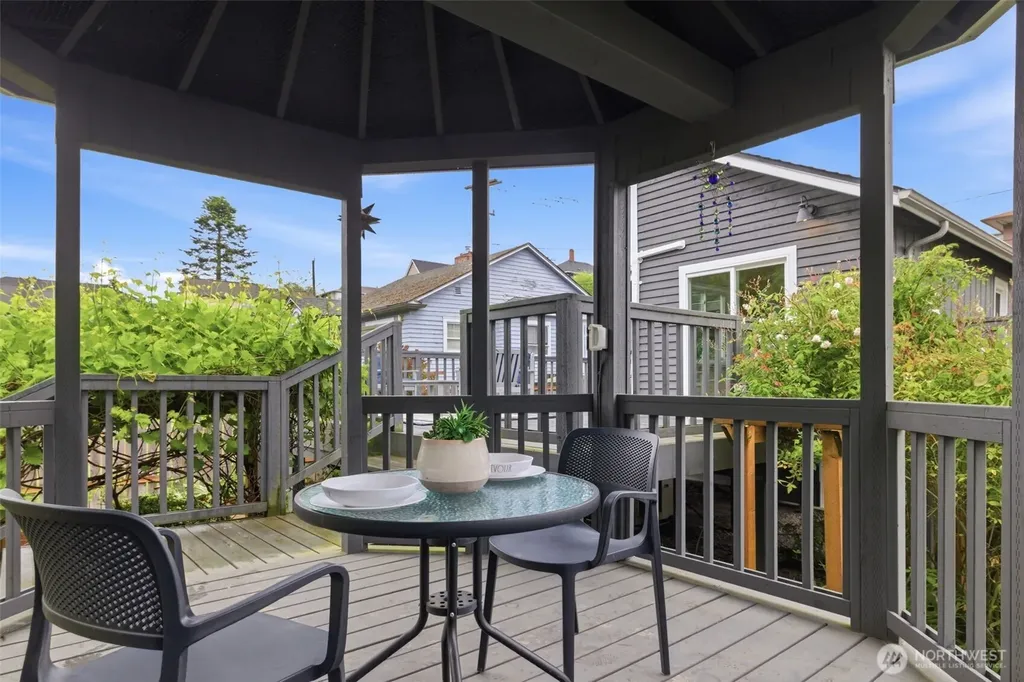 2106 12th Avenue S Seattle WA 98144