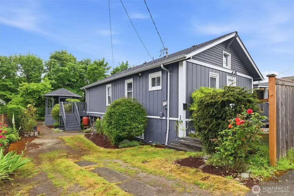 2106 12th Avenue S Seattle WA 98144