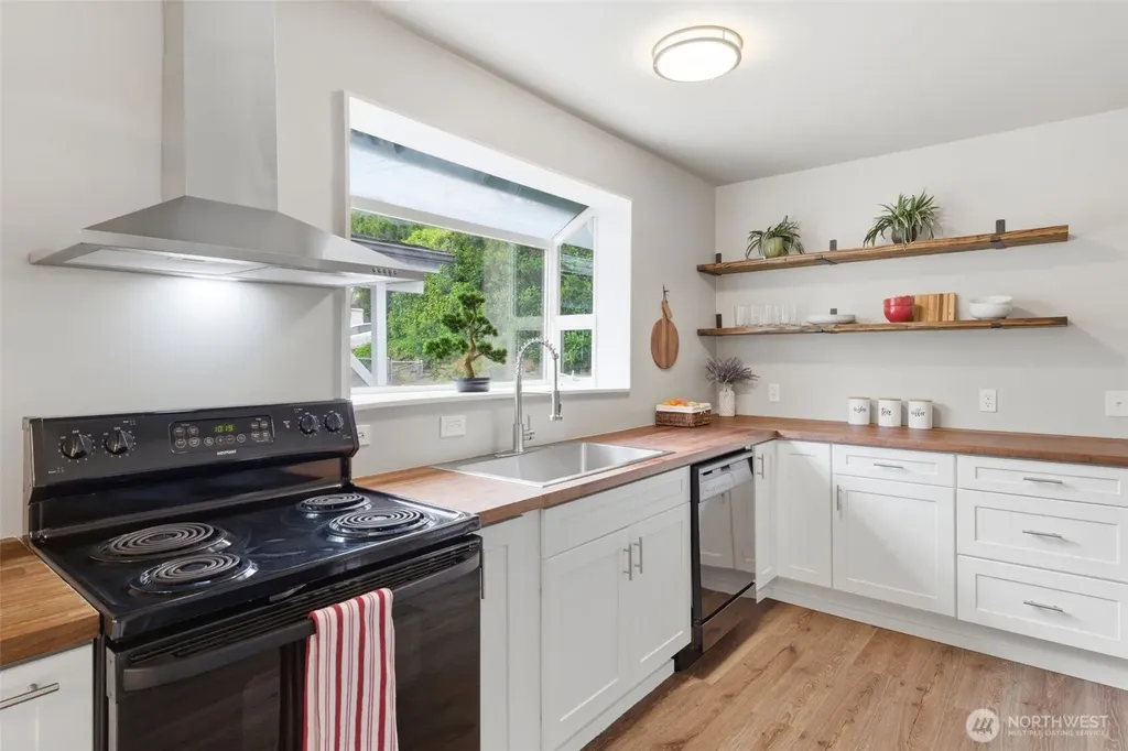 2106 12th Avenue S Seattle WA 98144