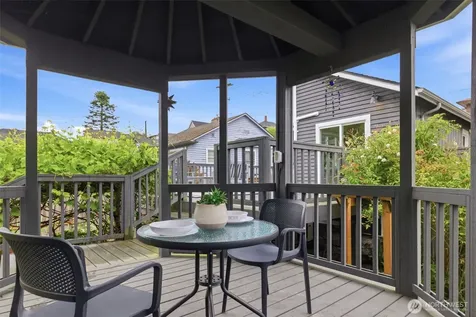 2106 12th Avenue S Seattle WA 98144