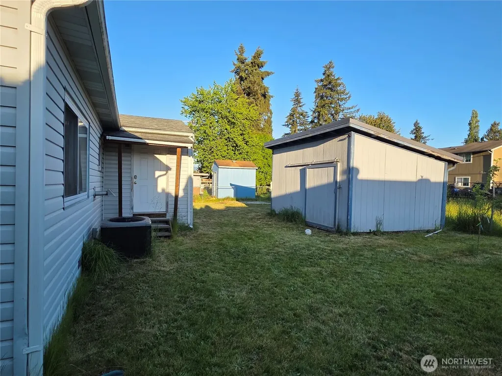 22118 128th Street E Bonney Lake WA 98391