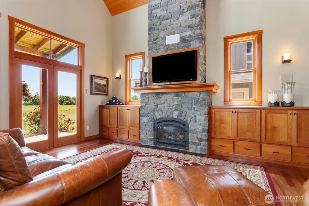 213 Rosemary Way Lynden WA 98264