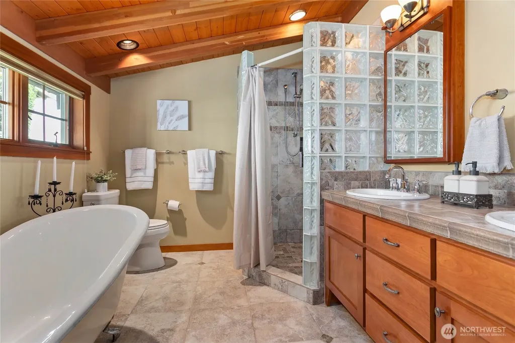 213 Rosemary Way Lynden WA 98264