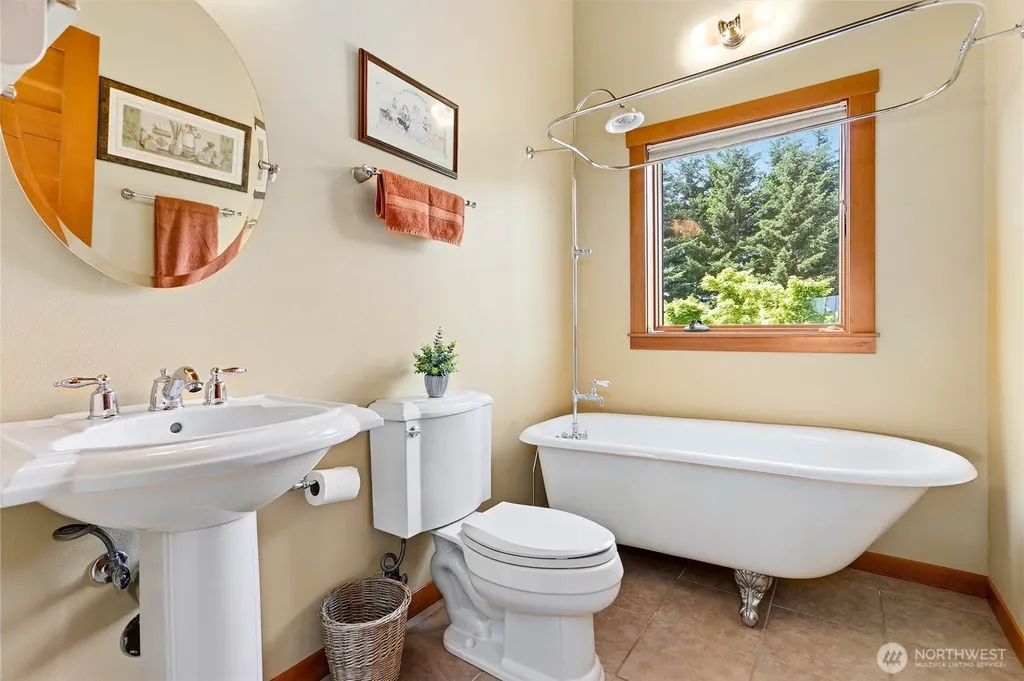 213 Rosemary Way Lynden WA 98264