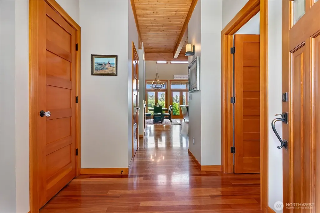 213 Rosemary Way Lynden WA 98264