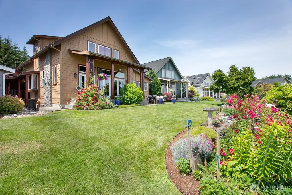 213 Rosemary Way Lynden WA 98264