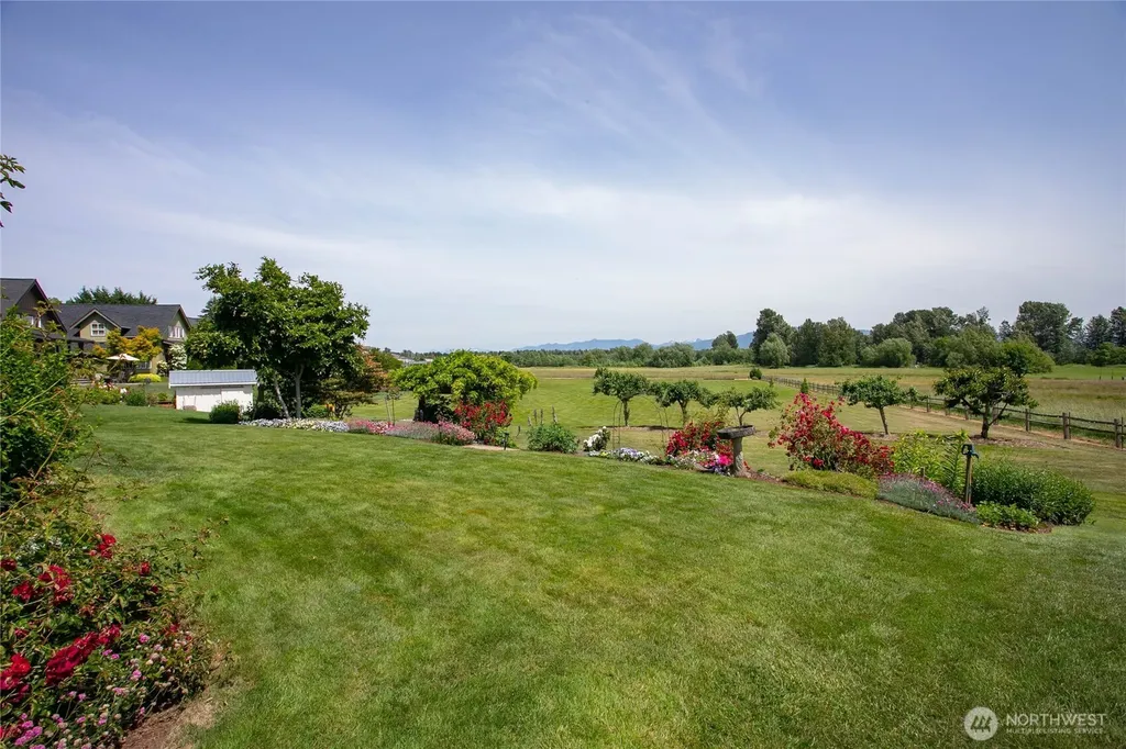 213 Rosemary Way Lynden WA 98264