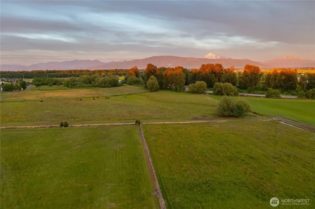 213 Rosemary Way Lynden WA 98264