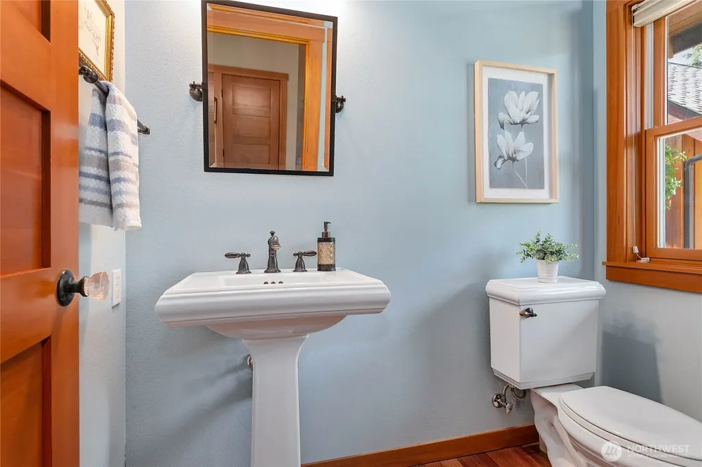 213 Rosemary Way Lynden WA 98264