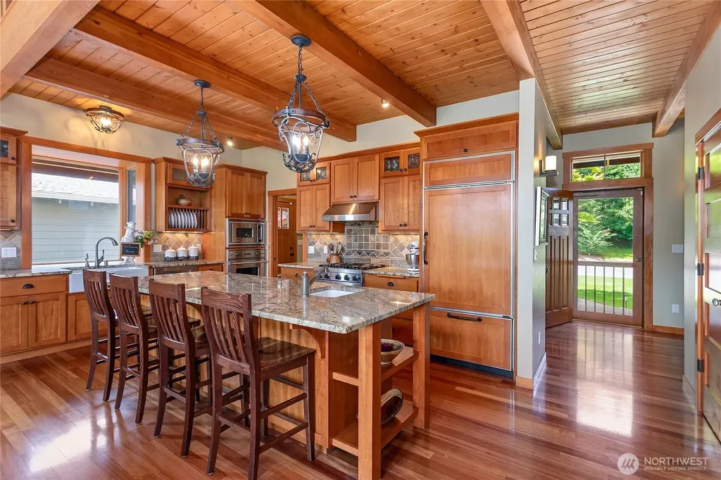213 Rosemary Way Lynden WA 98264