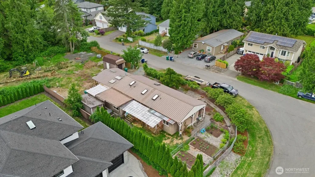 10024 228th Pl SE Woodinville WA 98077