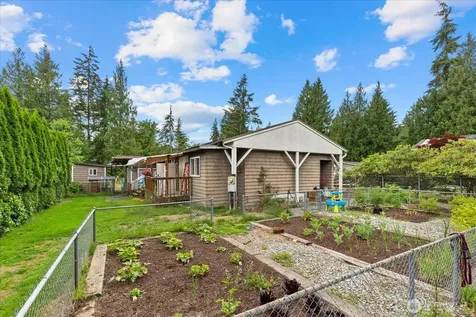 10024 228th Pl SE Woodinville WA 98077