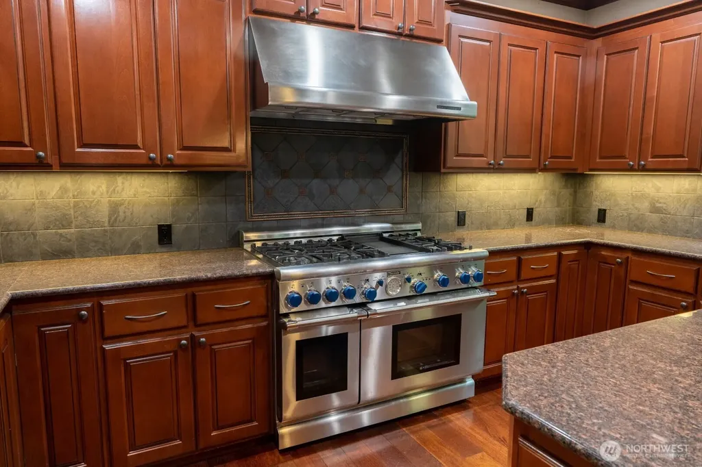 19626 NE 42nd Way Sammamish WA 98074