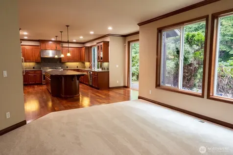 19626 NE 42nd Way Sammamish WA 98074